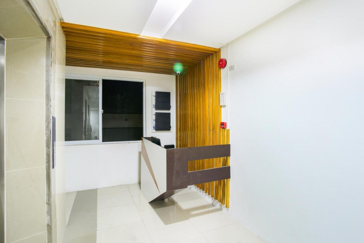 Oyo 505 Jardin Suites Manila Dış mekan fotoğraf